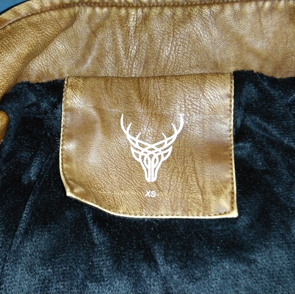 Leather Jacket - Picture 2 of 8